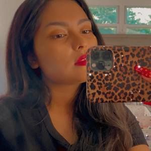 Meet your Posher, Jenifer